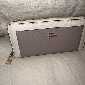 Coach zipper wallet